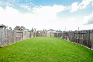 1555 Rustling Creek Dr, Missouri City, TX 77459 - Photo 31