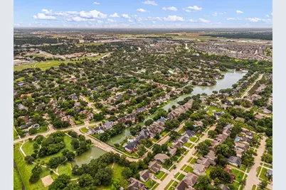 914 Sugar Mountain Court, Sugar Land, TX 77498 - Photo 31