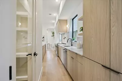 122 E 4th Street, Houston, TX 77007 - Photo 11
