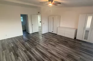 13515 Matthew Dr, Alvin, TX 77511 - Photo 11
