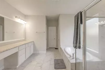 2910 Knotty Forest Drive, Spring, TX 77373 - Photo 11