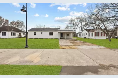 406 San Jacinto Street, La Porte, TX 77571 - Photo 1