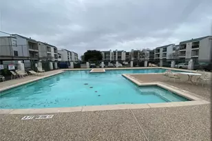 2822 S Bartell Dr, Houston, TX 77054 - Photo 15