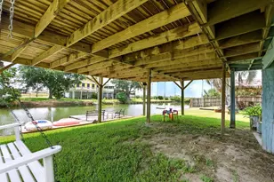 7215 Beau Rue St, Hitchcock, TX 77563 - Photo 29