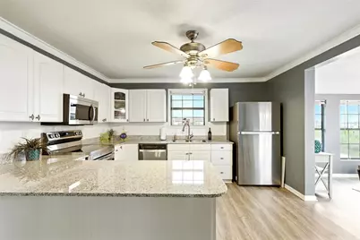 7215 Beau Rue Street, Hitchcock, TX 77563 - Photo 13