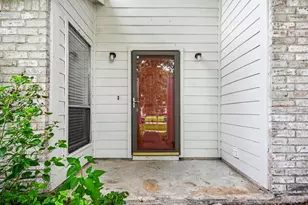 16215 Barcelona Dr, Friendswood, TX 77546 - Photo 3