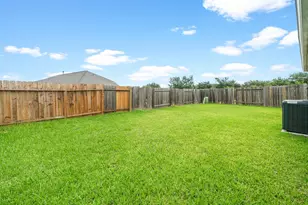 14239 Brunswick Point Ln, Houston, TX 77047 - Photo 17