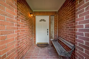 3223 Candlepine Dr, Spring, TX 77388 - Photo 5