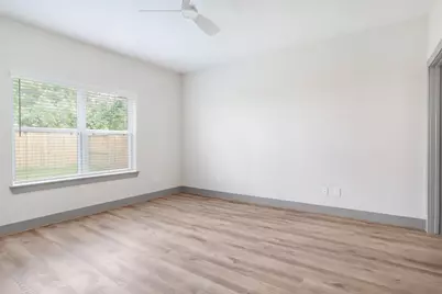 9909 Dipping Woods Street, Houston, TX 77076 - Photo 7