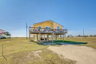 13219 Buccaneer Pkwy, Freeport, TX 77541 - Photo 15
