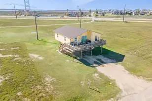 13219 Buccaneer Pkwy, Freeport, TX 77541 - Photo 5