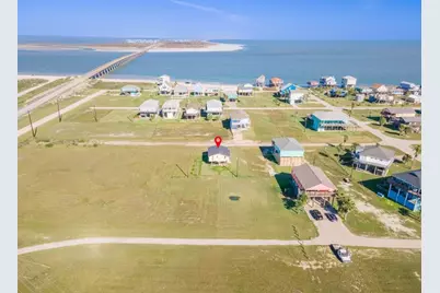 13219 Buccaneer Parkway, Freeport, TX 77541 - Photo 3