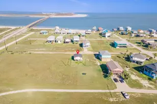 13219 Buccaneer Pkwy, Freeport, TX 77541 - Photo 3