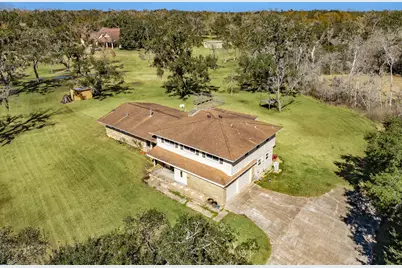 504 W Highway 332 W, Lake Jackson, TX 77566 - Photo 7