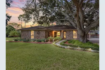 802 Riverside Drive, Hillcrest Village, TX 77511 - Photo 1