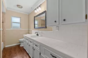 802 Riverside Dr, Hillcrest Village, TX 77511 - Photo 15