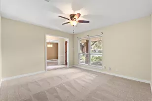 802 Riverside Dr, Hillcrest Village, TX 77511 - Photo 5