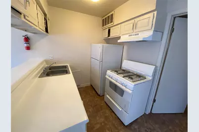 9425 Scott Street #37, Houston, TX 77051 - Photo 7
