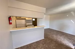 9425 Scott St, Houston, TX 77051 - Photo 5