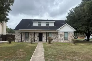 2212 Cherry Ln, Pasadena, TX 77502 - Photo 1