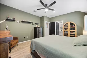 10417 Pineland Dr, Willis, TX 77378 - Photo 11