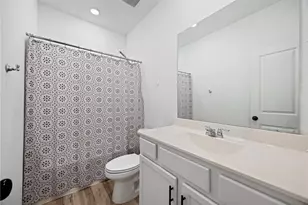 10417 Pineland Dr, Willis, TX 77378 - Photo 23