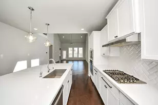 1930 Waters Branch Dr, Missouri City, TX 77459 - Photo 9