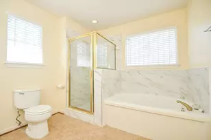 12415 Fox Trace Ln, Houston, TX 77066 - Photo 13