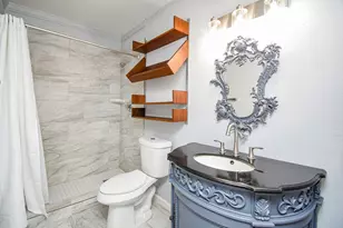 5202 Arboles Dr, Houston, TX 77035 - Photo 17