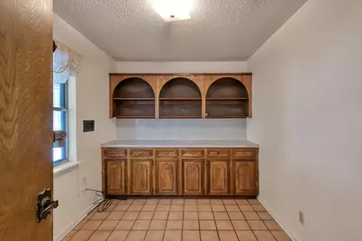 1802 Pin Oak Drive, Conroe, TX 77301 - Photo 15