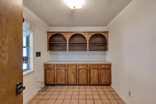 1802 Pin Oak Dr, Conroe, TX 77301 - Photo 15