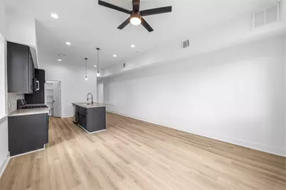 7901 Cora Street #B, Houston, TX 77088 - Photo 5