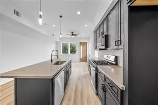 7901 Cora St, Houston, TX 77088 - Photo 3