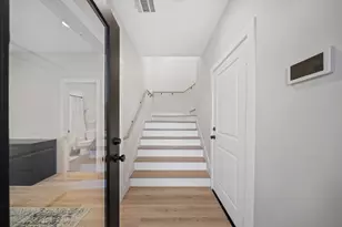 5320 Creekmont Timbers Trl, Houston, TX 77091 - Photo 3