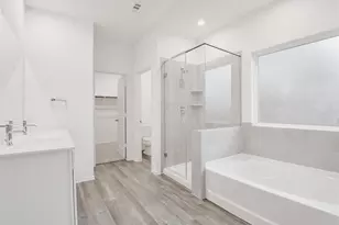1055 Llano Trl, Dayton, TX 77535 - Photo 19