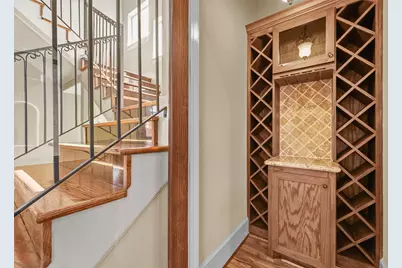 5459 John Dreaper Drive, Houston, TX 77056 - Photo 9