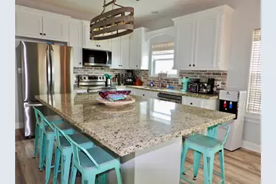 110 Pelican Pl, Surfside Beach, TX 77541 - Photo 9