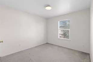 20806 Baronsledge Ln, Katy, TX 77449 - Photo 9