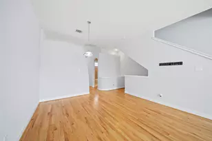 2710 Hullsmith Dr, Houston, TX 77063 - Photo 7