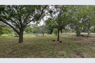 111 Laurel Oaks, Bastrop, TX 78602 - Photo 7