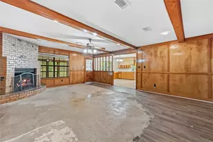 140 Pine Valley Dr, Livingston, TX 77351 - Photo 5