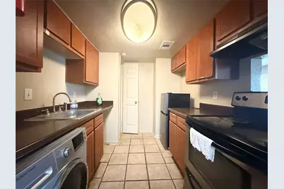 8100 Creekbend Drive #181, Houston, TX 77071 - Photo 7