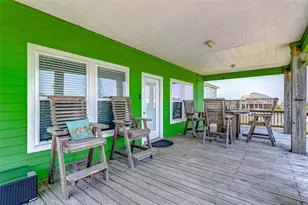 877 Palmetto Dr, Crystal Beach, TX 77650 - Photo 11
