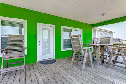 877 Palmetto Drive, Crystal Beach, TX 77650 - Photo 13