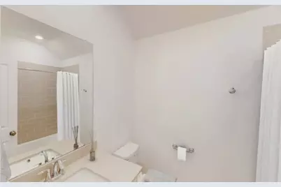 2812 Ravine Bluffs Court, League City, TX 77573 - Photo 9