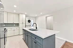 1608 31st St, Galveston, TX 77550 - Photo 5