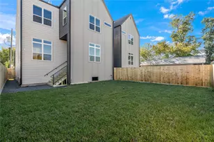 1423 E 36th St, Houston, TX 77022 - Photo 39