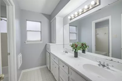 10603 Mills Circle, Houston, TX 77070 - Photo 21