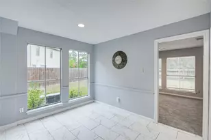 10603 Mills Cir, Houston, TX 77070 - Photo 17