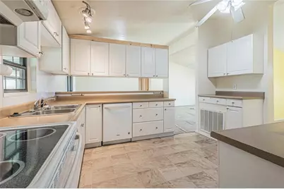 36177 Lomax Road, Brookshire, TX 77423 - Photo 11